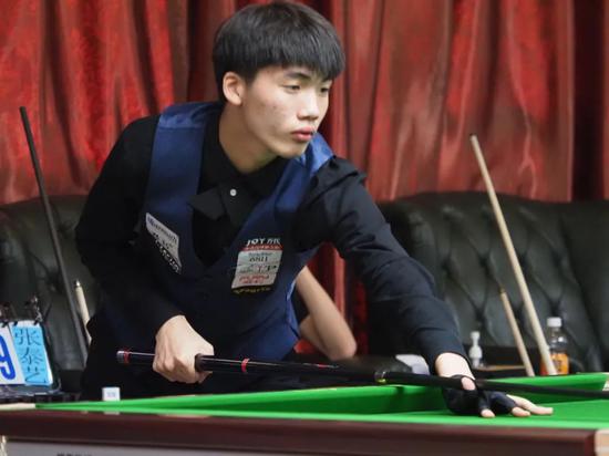 正如许多球 正如许多球